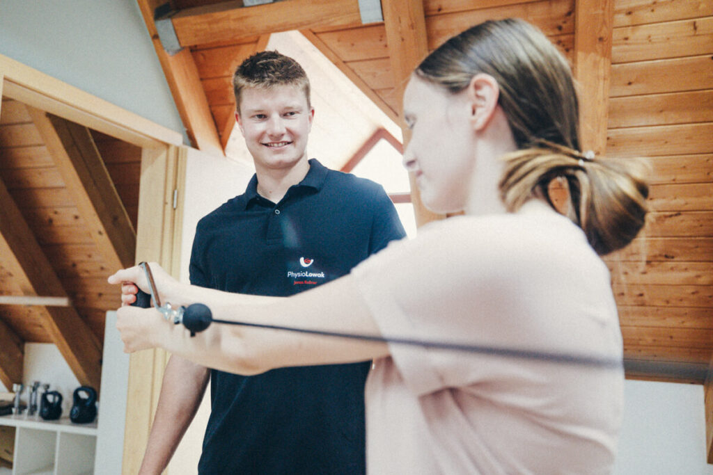 PhysioLowak - Betreuung beim Gerätetraining